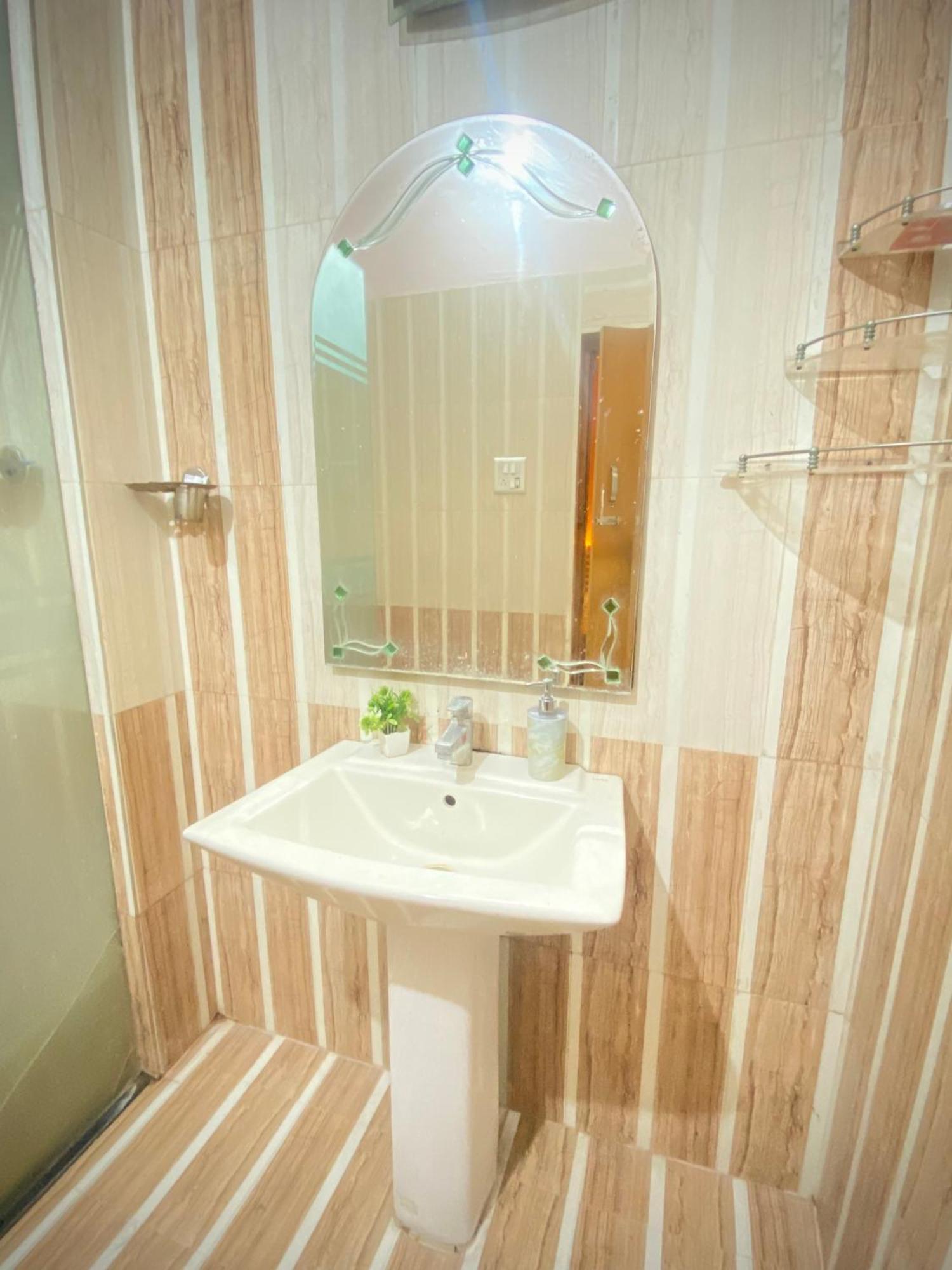 Rudra_Homestay فاراناسي المظهر الخارجي الصورة